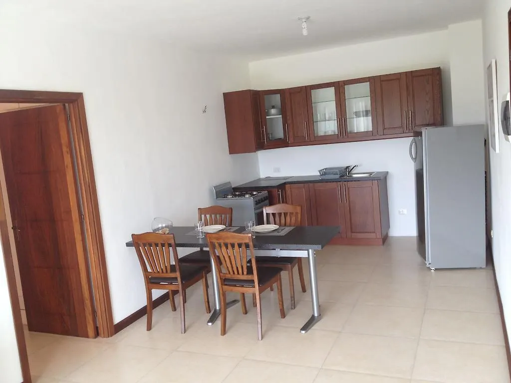 Maggy'S House Lejlighed La Romana